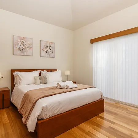 Rosas House, Private House With Jacuzzi And Bbq Chalet Estreito Da Calheta