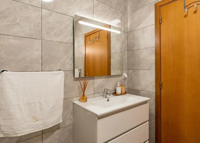 Rosas House, Private House With Jacuzzi And Bbq *