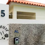 Rosas House, Private House With Jacuzzi And Bbq